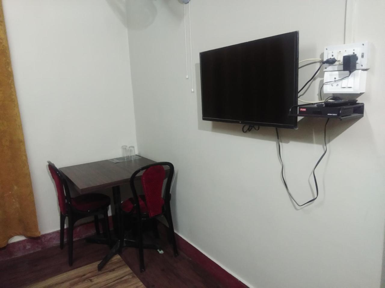 Hotel Pine Kohima 客房 照片